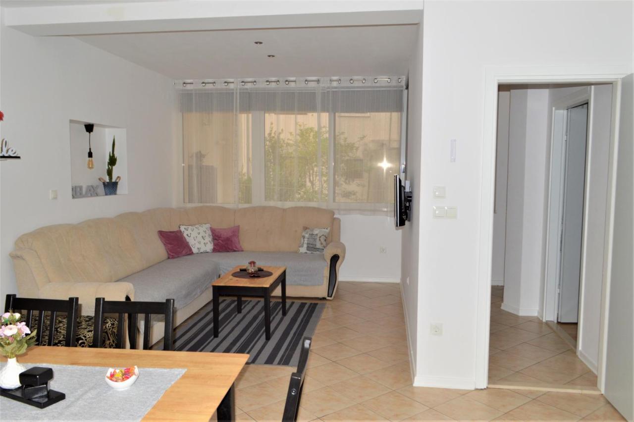 Apartman Luka Kastela Ngoại thất bức ảnh
