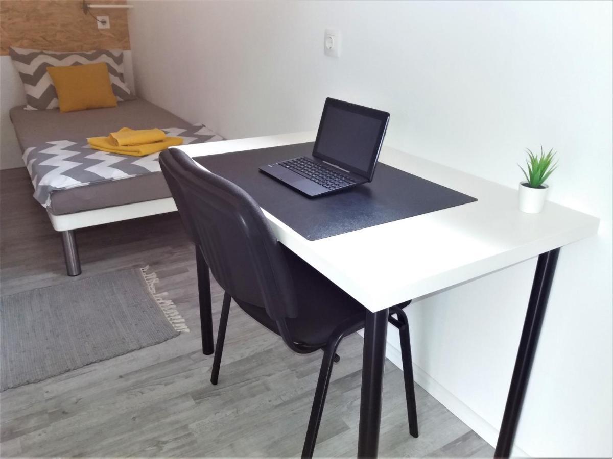 Apartman Luka Kastela Ngoại thất bức ảnh