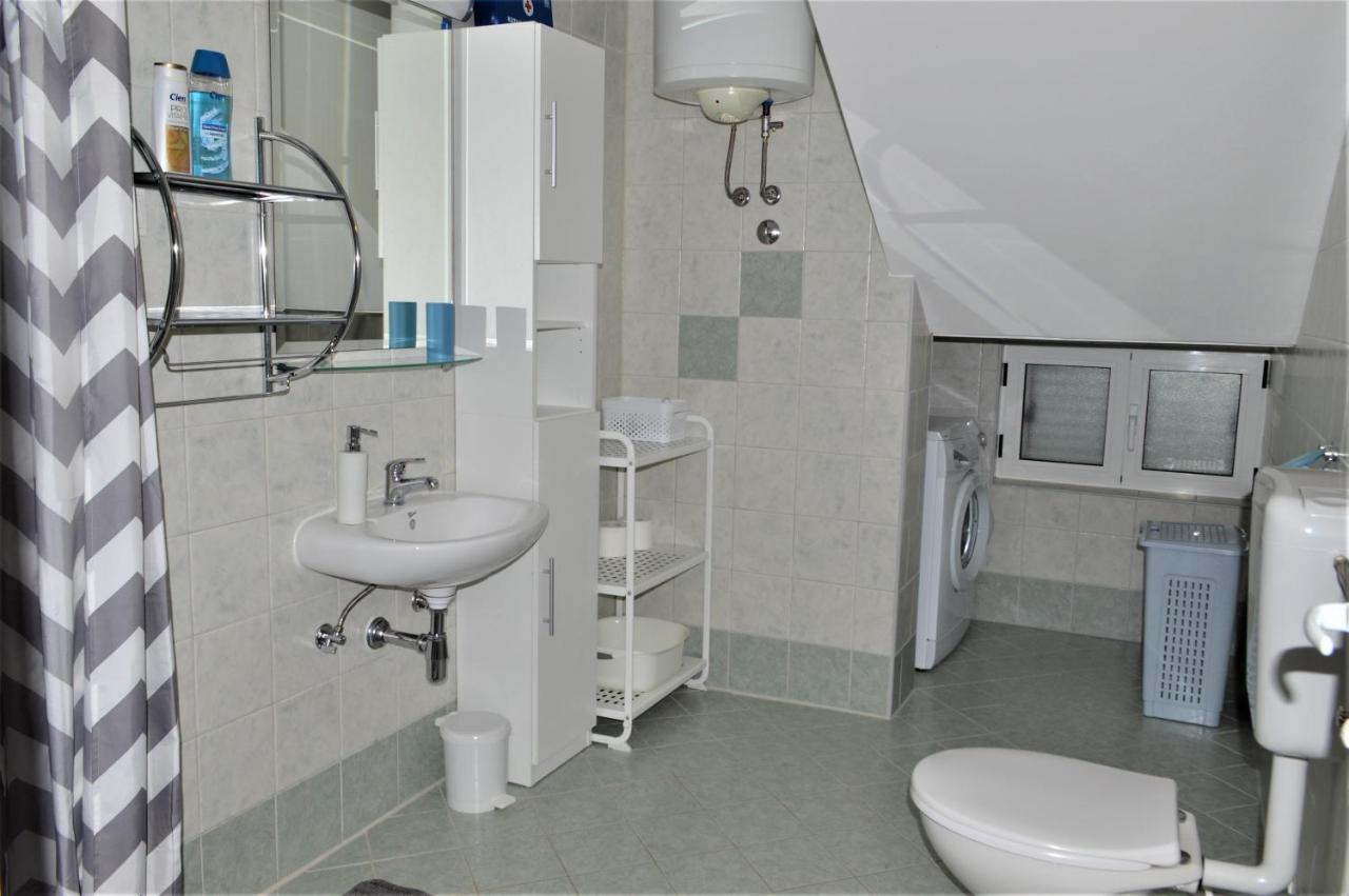Apartman Luka Kastela Ngoại thất bức ảnh