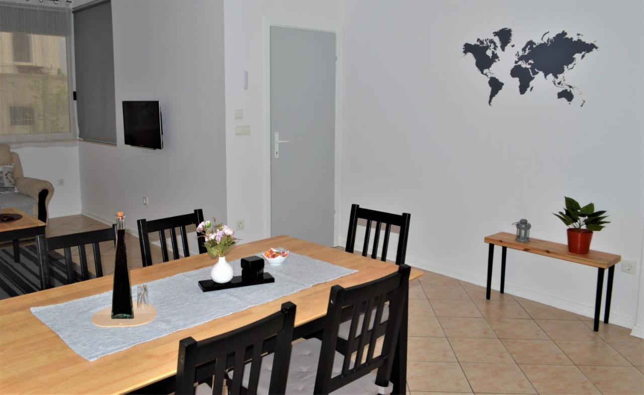 Apartman Luka Kastela Ngoại thất bức ảnh